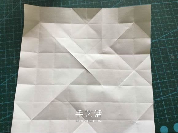 拼图零片的折纸方法 手工折纸拼图的图解教程 -  www.shouyihuo.com