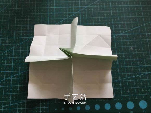 拼图零片的折纸方法 手工折纸拼图的图解教程 -  www.shouyihuo.com