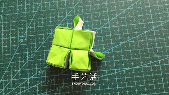 拼图零片的折纸方法 手工折纸拼图的图解教程 -  www.shouyihuo.com