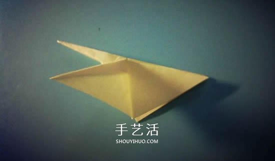 简单蜂鸟的折纸方法 手工折纸蜂鸟图解教程 -  www.shouyihuo.com
