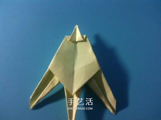 简单蜂鸟的折纸方法 手工折纸蜂鸟图解教程 -  www.shouyihuo.com