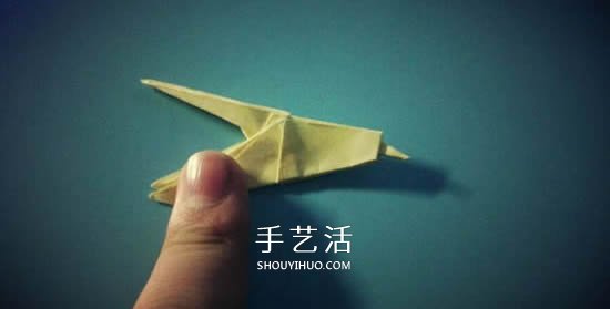 简单蜂鸟的折纸方法 手工折纸蜂鸟图解教程 -  www.shouyihuo.com