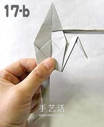 怎么折纸幽灵的方法 万圣节折纸幽灵图解教程 -  www.shouyihuo.com