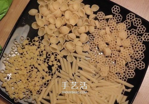 意大利面制作雪花挂饰 自制意大利面雪花方法 -  www.shouyihuo.com