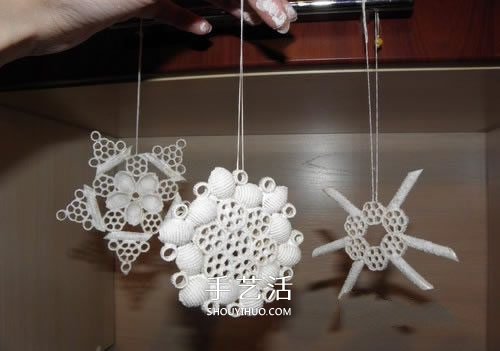 意大利面制作雪花挂饰 自制意大利面雪花方法 -  www.shouyihuo.com