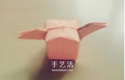 带翅膀气球的折法图解 折纸有翅膀的气球教程 -  www.shouyihuo.com