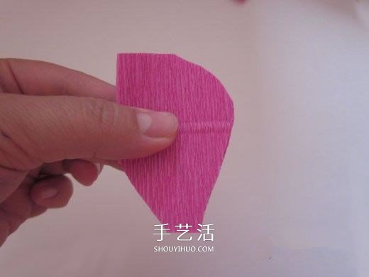 皱纹纸糖果花的做法 皱纹纸玫瑰花手工制作 -  www.shouyihuo.com