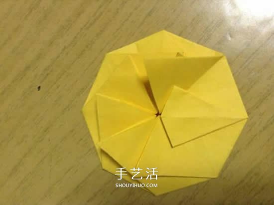 向日葵折纸步骤图解 详细折纸向日葵的方法 -  www.shouyihuo.com