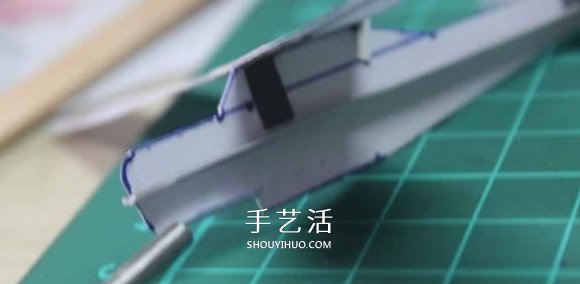 滑翔机模型的制作方法 卡纸做滑翔机模型图解 -  www.shouyihuo.com