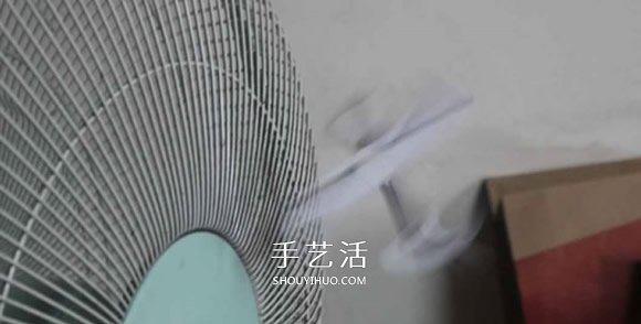 滑翔机模型的制作方法 卡纸做滑翔机模型图解 -  www.shouyihuo.com
