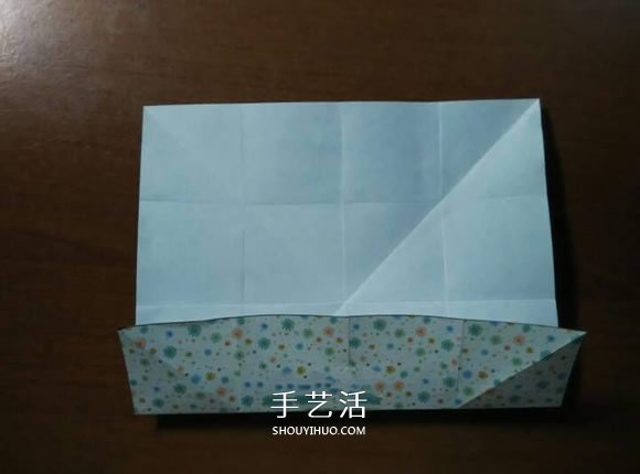 好玩魔术盒的折法图解 可收缩盒子的折法步骤 -  www.shouyihuo.com