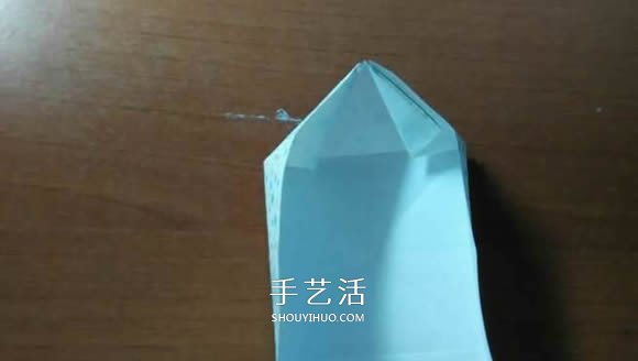 好玩魔术盒的折法图解 可收缩盒子的折法步骤 -  www.shouyihuo.com