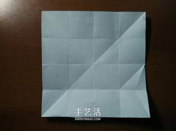 好玩魔术盒的折法图解 可收缩盒子的折法步骤 -  www.shouyihuo.com