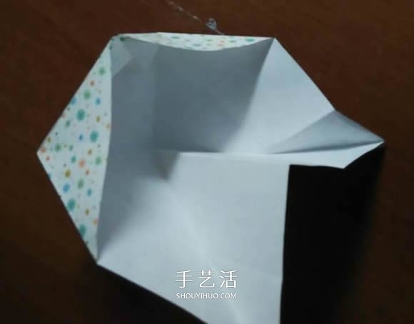 好玩魔术盒的折法图解 可收缩盒子的折法步骤 -  www.shouyihuo.com