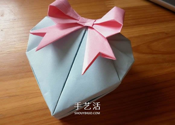 带盖子爱心盒子的折法 情人节爱心盒子折纸 -  www.shouyihuo.com