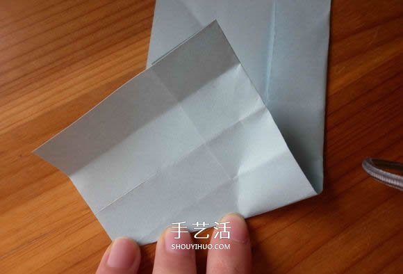 带盖子爱心盒子的折法 情人节爱心盒子折纸 -  www.shouyihuo.com