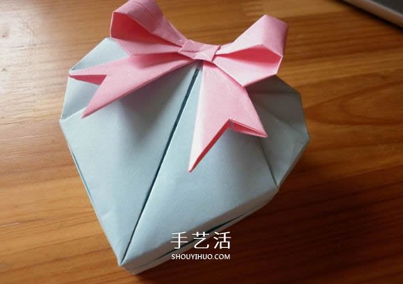 带盖子爱心盒子的折法 情人节爱心盒子折纸 -  www.shouyihuo.com