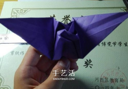 玫瑰千纸鹤的折法图解 手工折纸玫瑰千纸鹤 -  www.shouyihuo.com