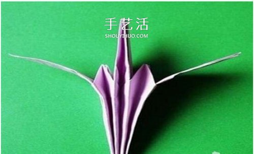 玫瑰百合礼品盒折纸 情人节完美包装盒的折法 -  www.shouyihuo.com