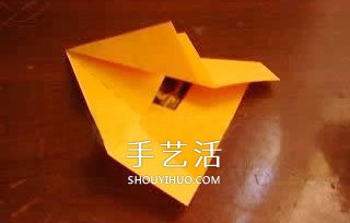 好看纸飞机的折法 儿童折漂亮飞机的图解教程 -  www.shouyihuo.com