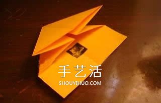 好看纸飞机的折法 儿童折漂亮飞机的图解教程 -  www.shouyihuo.com