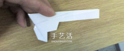 B-2轰炸机的折法图解 折纸隐形轰炸机的方法 -  www.shouyihuo.com