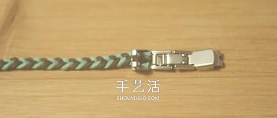 四股绳手链编法图解 四根绳子编手链的教程 -  www.shouyihuo.com