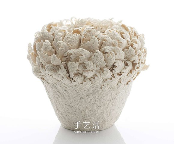 感受手作的精巧 以花草形象堆迭出立体瓷器 -  www.shouyihuo.com