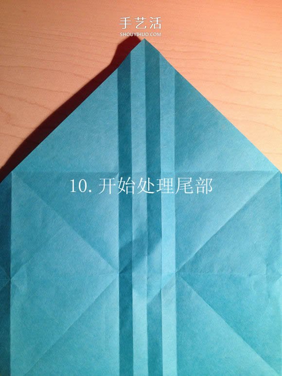 叶虫的折纸方法图解 如何折叶子虫的步骤图 -  www.shouyihuo.com