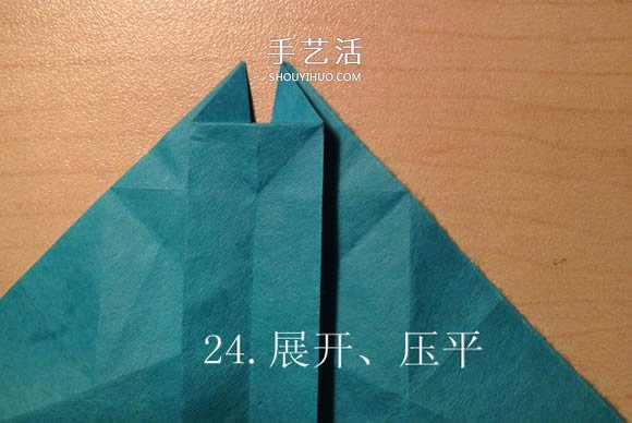 叶虫的折纸方法图解 如何折叶子虫的步骤图 -  www.shouyihuo.com