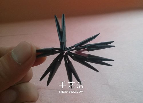 三角插折纸基础教程：加角的方法图解 -  www.shouyihuo.com