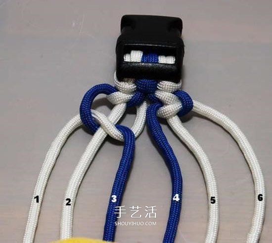 宽版伞绳手链的编法 伞绳手工编织宽手链图解 -  www.shouyihuo.com