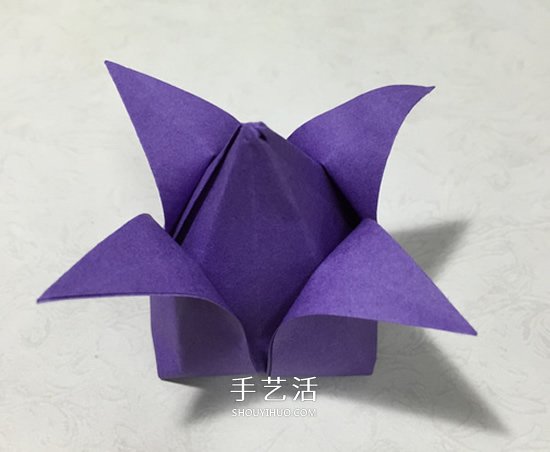 郁金香花和叶子的折法 简易郁金香折纸教程 -  www.shouyihuo.com