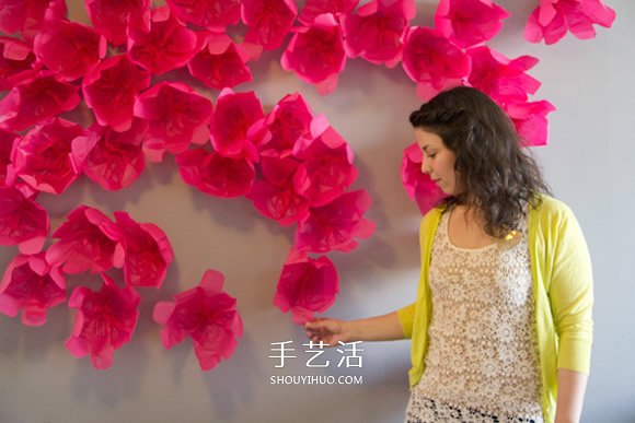 把春天藏在家中 用棉纸手工制作花朵装饰墙壁 -  www.shouyihuo.com
