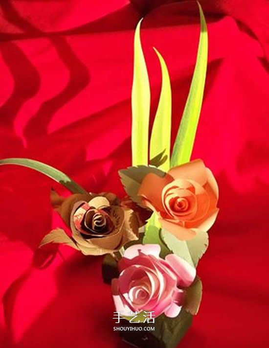 卡纸玫瑰花的做法图解 简单彩色纸玫瑰制作 -  www.shouyihuo.com