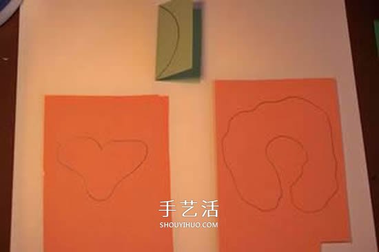 卡纸玫瑰花的做法图解 简单彩色纸玫瑰制作 -  www.shouyihuo.com