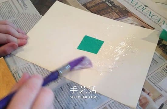 简单又很有创意 手工圣诞树贺卡的设计制作 -  www.shouyihuo.com