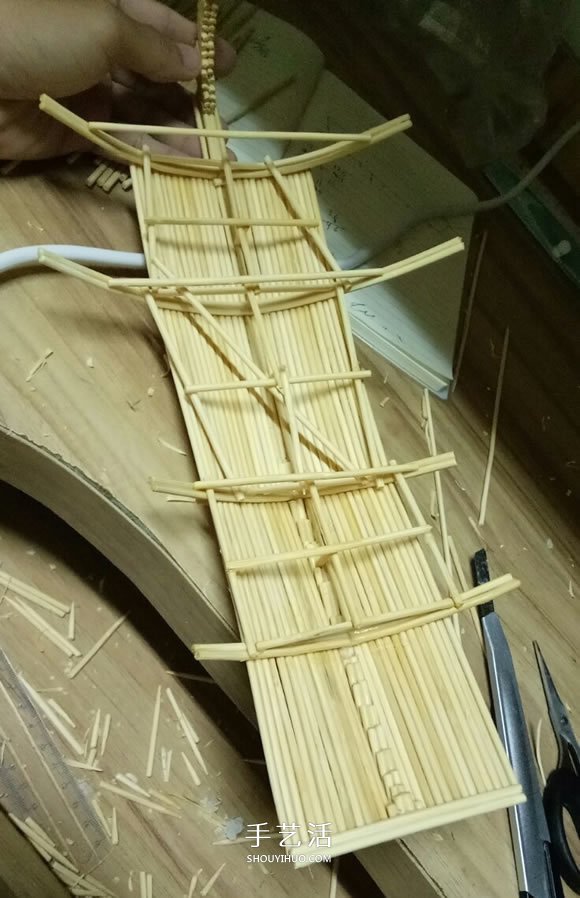 古代战船模型手工制作 纯以一次性筷子完成 -  www.shouyihuo.com