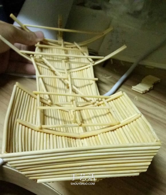 古代战船模型手工制作 纯以一次性筷子完成 -  www.shouyihuo.com