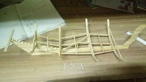 古代战船模型手工制作 纯以一次性筷子完成 -  www.shouyihuo.com