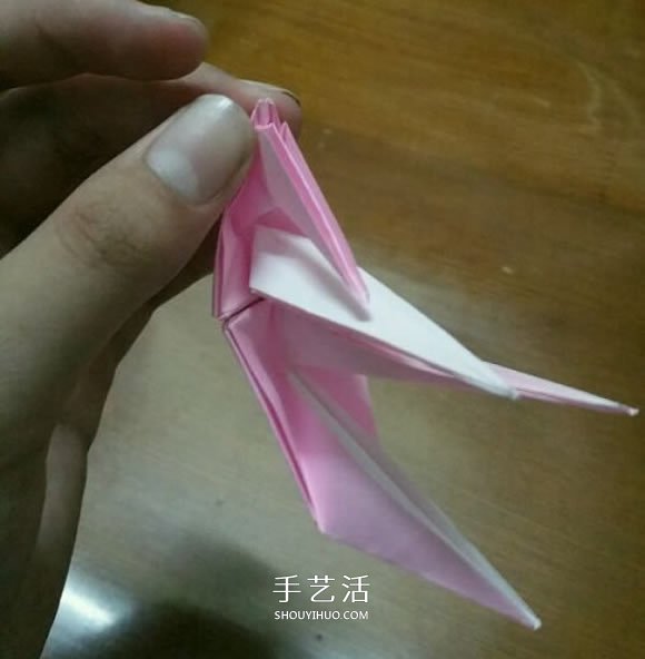 扬帆帆船的折法图解 折纸古代帆船的步骤图 -  www.shouyihuo.com