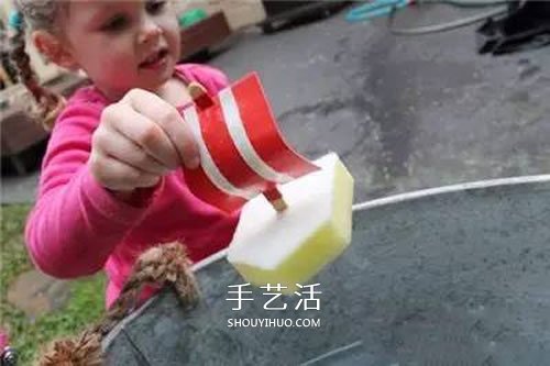 清洁海绵做帆船的方法 幼儿园海绵小船制作 -  www.shouyihuo.com