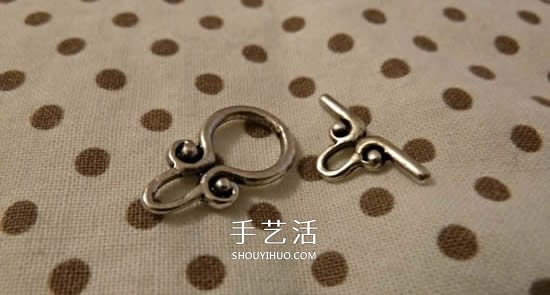 DIY铜线手链的步骤图 铜线手工制作手饰教程 -  www.shouyihuo.com