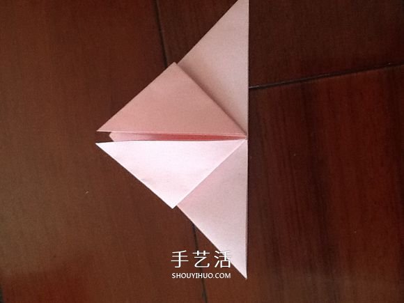 小清新旋转玫瑰的折法 带图解和实拍步骤 -  www.shouyihuo.com