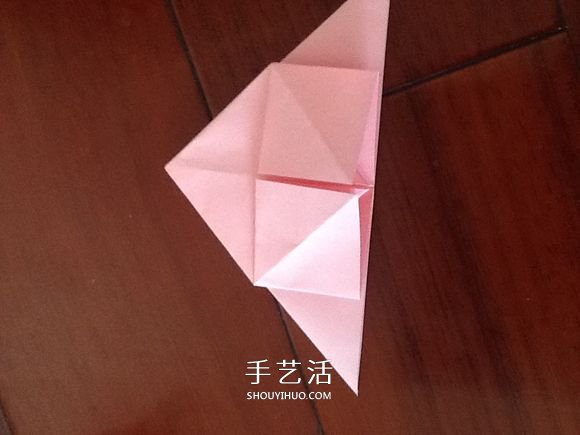 小清新旋转玫瑰的折法 带图解和实拍步骤 -  www.shouyihuo.com
