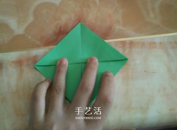 简单手工折纸盒子图解 漂亮的正方形纸盒折法 -  www.shouyihuo.com