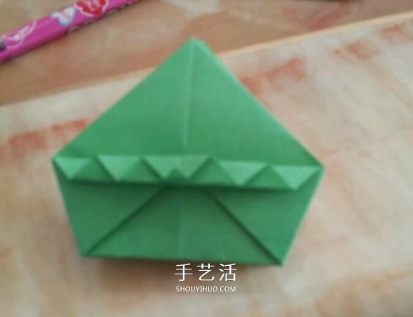 简单手工折纸盒子图解 漂亮的正方形纸盒折法 -  www.shouyihuo.com