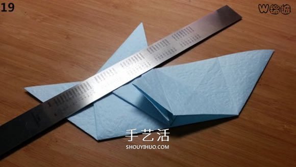 卡通天使的折纸教程 手工折可爱的天使图解 -  www.shouyihuo.com