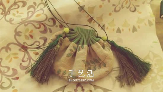 手工香包的做法图解 端午节布艺香包制作方法 -  www.shouyihuo.com