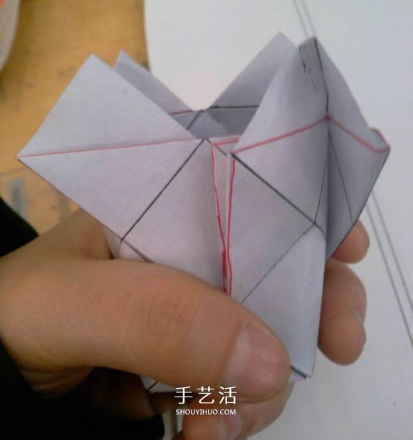 罗斯巴德玫瑰花的折法 折纸卷心福山的步骤图 -  www.shouyihuo.com